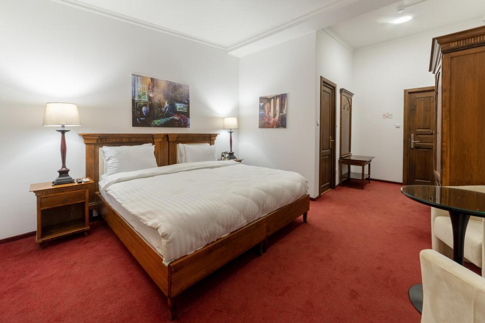 Arc De Triomphe By Citybookings بوخارست المظهر الخارجي الصورة